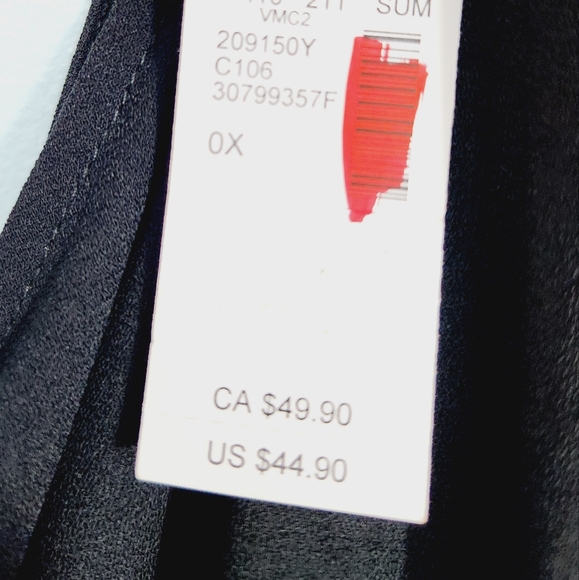 NWT Maurices Plus Size Smocked Mock Neck Dress - Picture 9 of 9